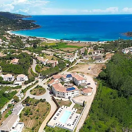 Les Pavillons Du Golfe Hotel *