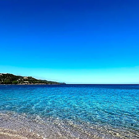 Отель Les Pavillons Du Golfe